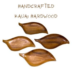4 Handcrafted Kauai Monkeypod Banana Leaf Plates/Platters